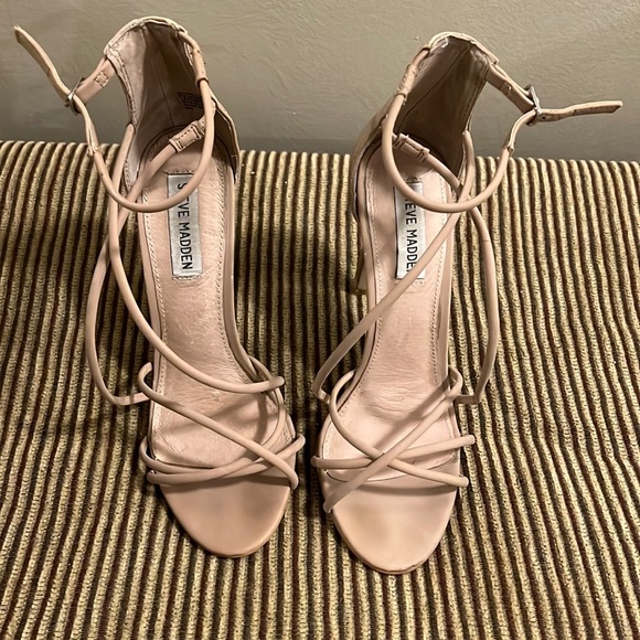Steve Madden | Shoes | Steve Madden Nude Heels | Poshmark